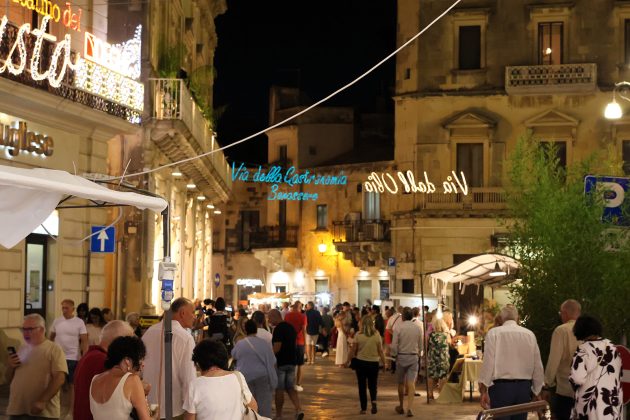 Mercatino del Gusto, giovedì 6 agosto a Maglie la sesta giornata: enogastronomia, musica, artigianato e cultura di Puglia - Corriere Salentino