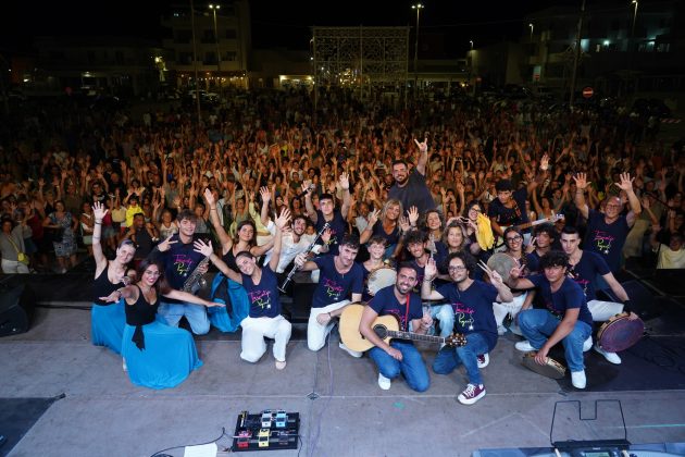 Festival Itinerante a Torre Sant’Andrea, sul mare di Melendugno, con Antonio Amato e Taranta Project & Marmo - Corriere Salentino