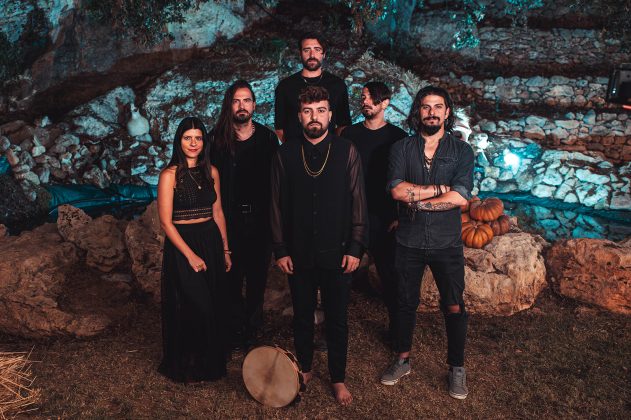 Festival Itinerante "Le vie del Mediterraneo", giovedì 6 agosto ad Alessano la tradizione dei Niuri te Sule incontra il tamburello di Edoardo Zimba - Corriere Salentino