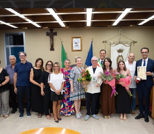 Carmiano conferisce la cittadinanza onoraria al professor Raffaele Pulli, luminare della chirurgia vascolare