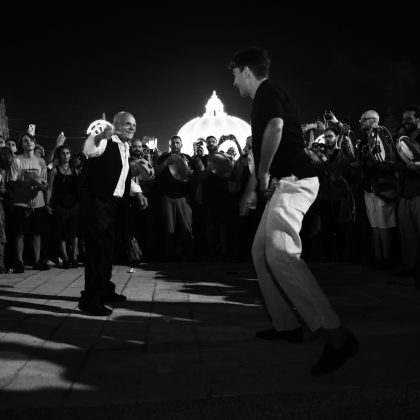 La Regione riconosce la danza scherma della Notte di San Rocco a Torrepaduli patrimonio culturale immateriale della Puglia - Corriere Salentino