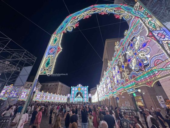 I festeggiamenti per i Santi Patroni Oronzo, Giusto e Fortunato animano il cuore di Lecce - Corriere Salentino