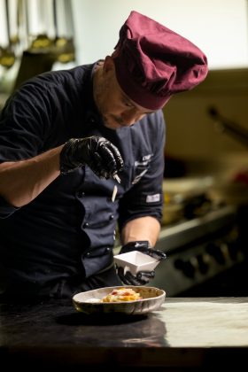 Dalla passione per i risotti all'accoglienza su misura: intervista allo chef Emanuel Tommasi - Corriere Salentino