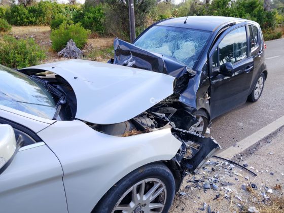 Schianto frontale sulla Racale-Torre Suda: 19enne in gravi condizioni - Corriere Salentino