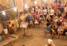 mercatino del gusto: la quarta giornata con i piatti di masseria del sale e la storia della “’ncartata” Cultura - Corriere Salentino