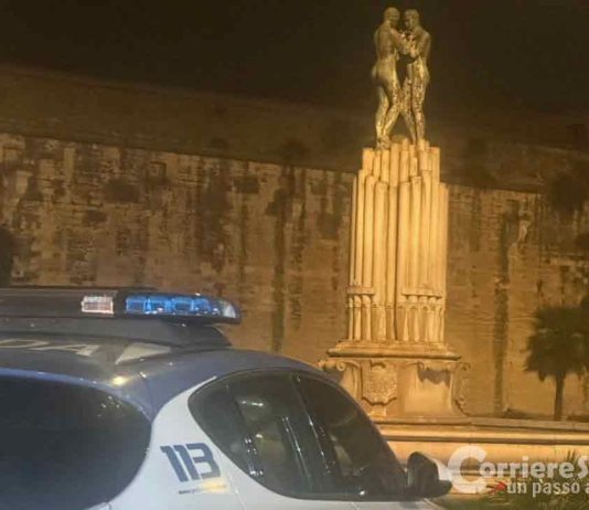 Inseguimento in monopattino nel centro storico di Lecce: bloccato un 25enne
