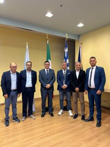 Alezio e Xiromero: firmato il patto di gemellaggio - Corriere Salentino