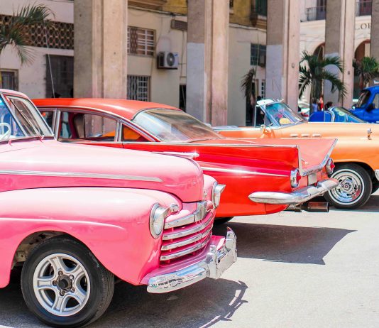Rotary Club Lecce: tour di auto e moto storiche tra Torri costiere del litorale ionico