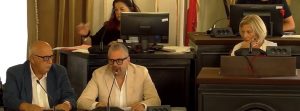 Yucche tagliate in via Po, il giallo e le polemiche sui controlli. Poli: “Rigore”. Pasquino: “Punizione esemplare” - Corriere Salentino