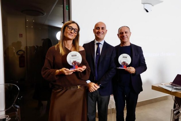 Ruote nella Storia saluta Casarano e celebra la passione per le auto d’epoca - Corriere Salentino