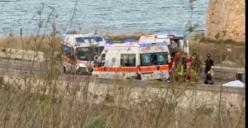 Scontro frontale tra due moto: doppio mortale sulla provinciale 358 - Corriere Salentino