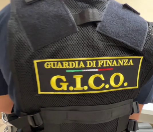 Una donna pronta ad uccidere: i retroscena contenuti nell’ordinanza della Finanza