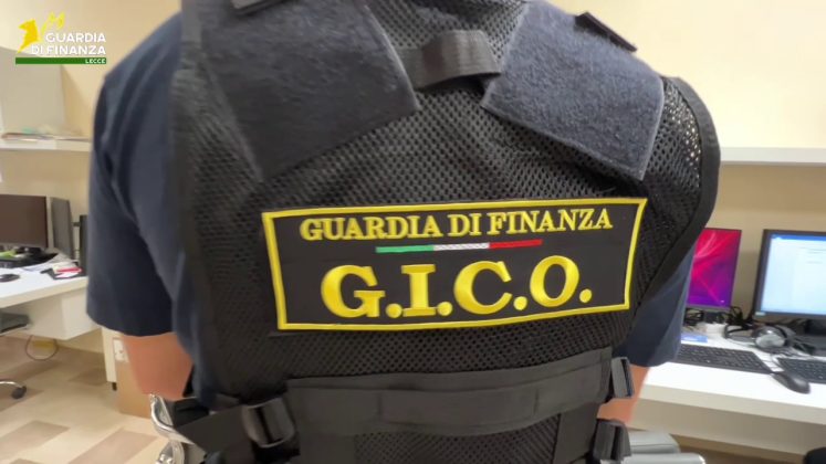 Traffico di droga e armi nel Basso Salento: blitz della Guardia di Finanza, 8 arresti - Corriere Salentino