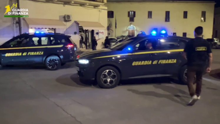 Traffico di droga e armi nel Basso Salento: blitz della Guardia di Finanza, 8 arresti - Corriere Salentino