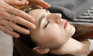 Basta uno schiocco di dita? L’ipnosi nell’era dei social - Corriere Salentino