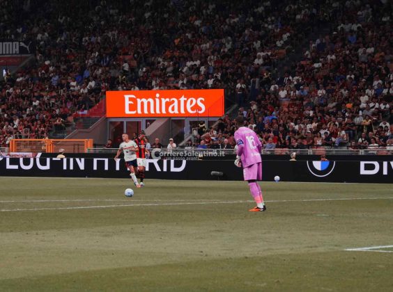 Il Milan travolge un Lecce poco determinato 3 -0 - Corriere Salentino