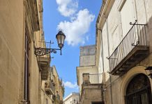 a proposito di iacopo antonio ferrari e la sua “apologia paradossica della città di lecce” Cultura - Corriere Salentino