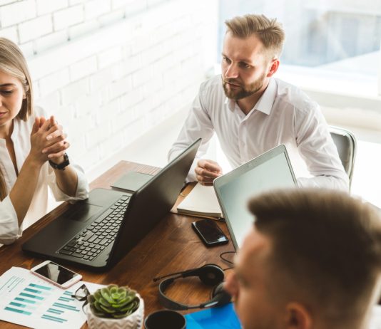 Consulenza AI per imprese: 5 realtà digitali a confronto tra progetti, tecnologie e risultati