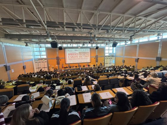 "Ambiente e Salute", oltre 300 studenti al convegno LILT Lecce: “Rinaturalizzare per vivere, una sfida per la salute del pianeta e delle persone” - Corriere Salentino