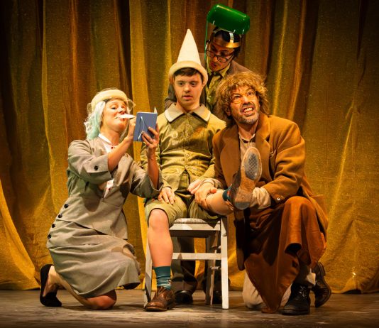 Venerdì 23 ottobre Clowndestino per la rassegna Ci vuole un fiore – famiglie a teatro del progetto Teatri del Nord Salento