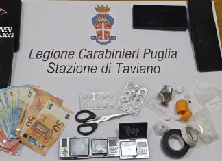 Blitz antidroga a Taviano: perquisizione in casa, sequestrati crack, hashish e cocaina