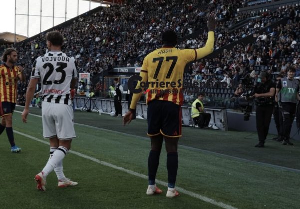 Udinese-Lecce 0-3, i giallorossi dominano per tutta la partita contro i friulani - Corriere Salentino