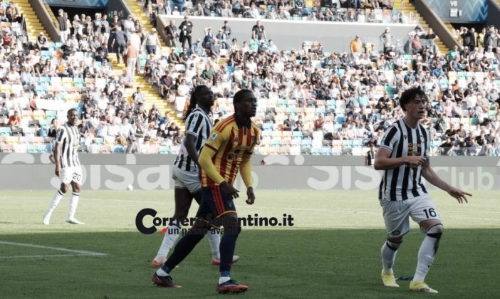 Udinese-Lecce 0-3, i giallorossi dominano per tutta la partita contro i friulani - Corriere Salentino