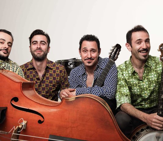 Venerdì 13 novembre “Dal Ripostiglio al Palcoscenico” al Teatro Apollo di Lecce