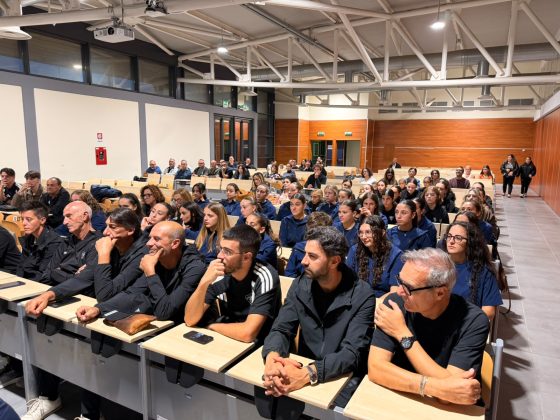 Un gol per un sorriso: nasce il progetto di Tria Corda e Lecce Women che unisce sport e solidarietà - Corriere Salentino