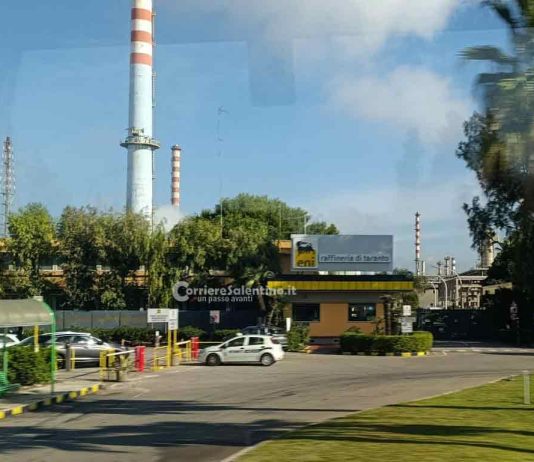 Ex Ilva: alle 23 termina lo sciopero dei lavoratori, subito rimosso il blocco davanti alla raffineria Eni