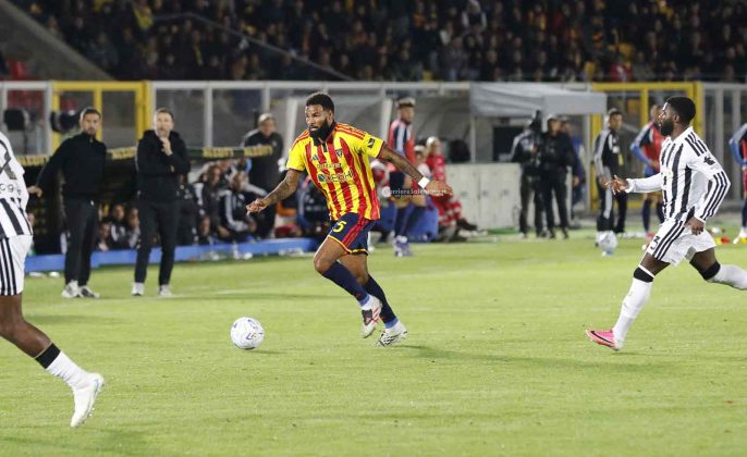 Il Lecce regala un tempo e la Juve lo punisce, ripresa arrembante ma il gol non arriva: 0 a 2 - Corriere Salentino