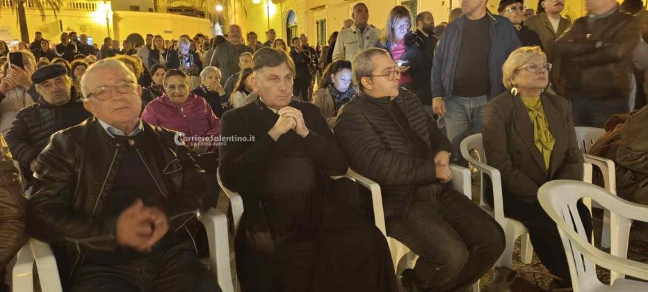 Consigliere comunale aggredito a Salve, manifestazione in piazza - Corriere Salentino