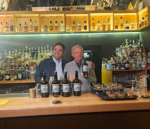 Quarta Caffè porta il Salento nel bicchiere: nasce L’Onesto, l’amaro che racconta quattro generazioni - Corriere Salentino