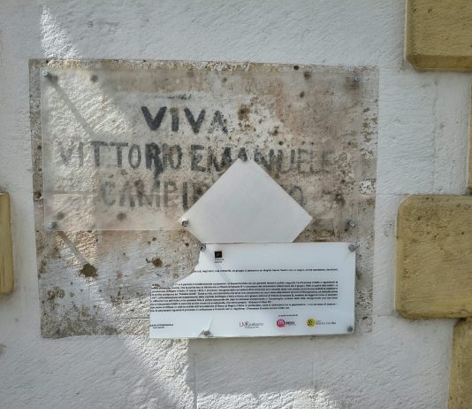 Casarano, sabato la targa torna a Palazzo Arditi: l’Università Popolare invita la cittadinanza alla “restituzione collettiva”