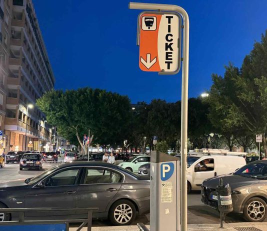 Piano sosta e strisce blu a Lecce: dura presa di posizione del Codacons contro l’estensione dei parcheggi a pagamento